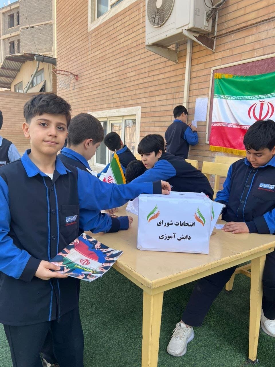 انتخابات شورای دانشآموزی